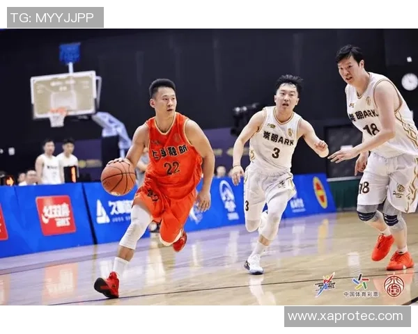 上海篮球队在冠军赛中的精彩表现与状态分析