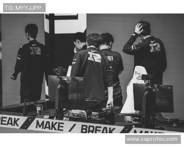 EDG团队协作引发热议赛季表现与战术配合成焦点讨论